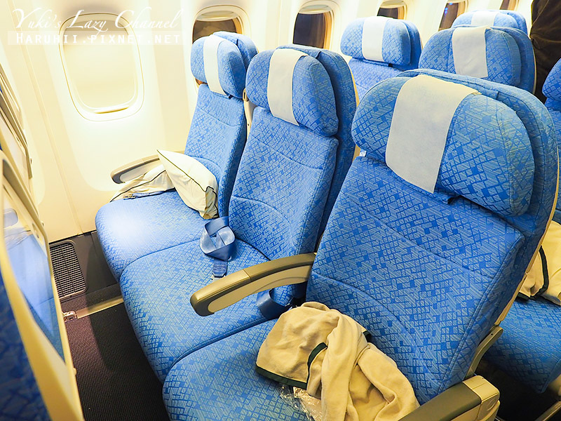 國泰航空 Cathay Pacific CX383、CX382 香港蘇黎世 波音777-300ER 經濟艙、飛機餐、歐洲長程線搭乘記錄 @Yuki&#039;s Lazy Channel