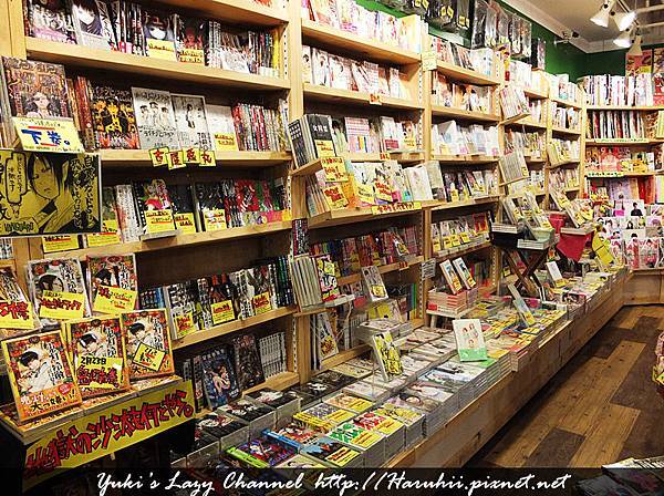 [日本] 每看到必逛的搞怪雜貨書店＊VILLAGE VANGUARD @Yuki&#039;s Lazy Channel