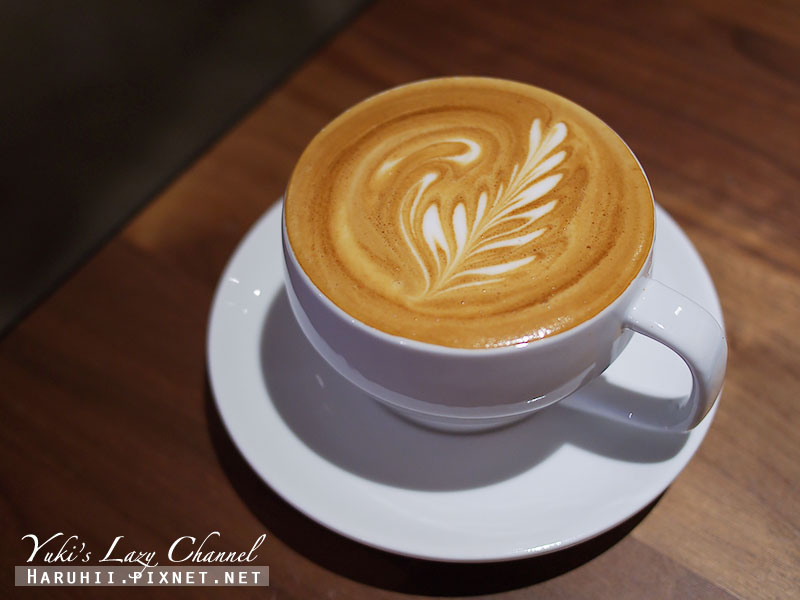 [台北民生社區] 民生工寓 Coffee Essential＊適合閱讀與工作的工業風咖啡館 @Yuki&#039;s Lazy Channel