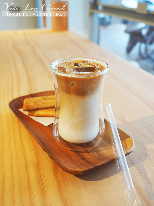[新莊] 小森珈琲(咖啡) mori coffee＊小清新的極簡風格咖啡 @Yuki&#039;s Lazy Channel