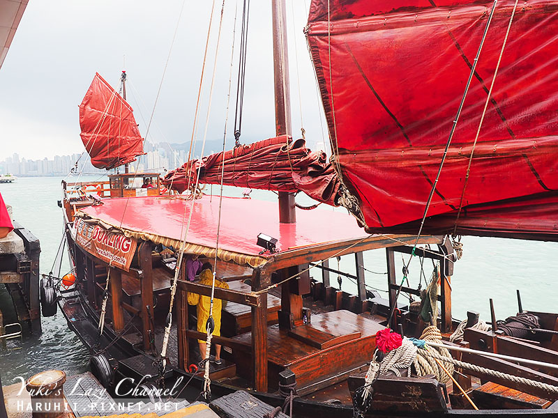 [香港自由行] 搭乘傳統中式帆船鴨靈號，一遊現代維多利亞港 @Yuki&#039;s Lazy Channel