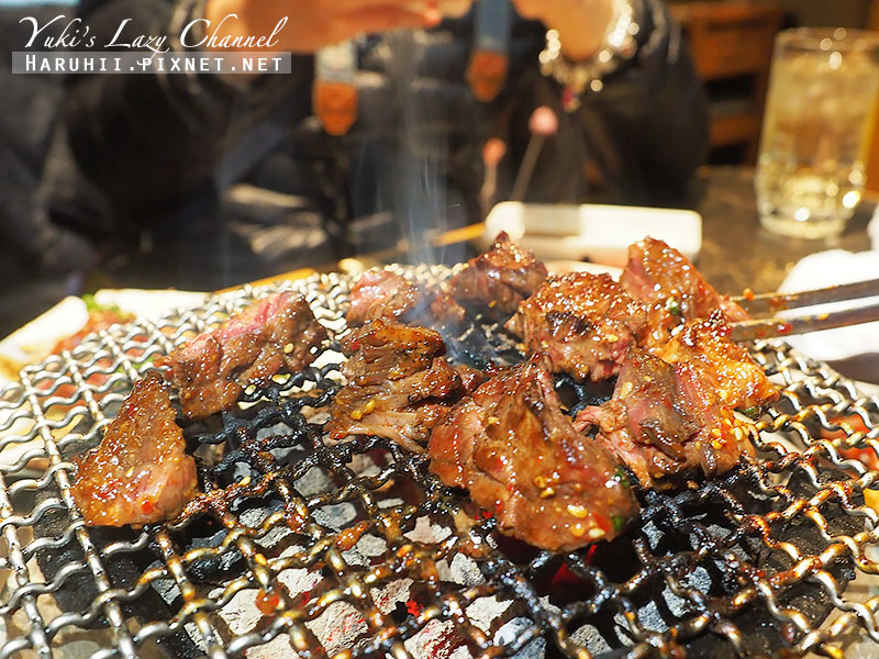 [東京燒肉推薦] 新宿炭火燒肉一丁目：大口吃超厚切和牛，超過癮！ @Yuki&#039;s Lazy Channel