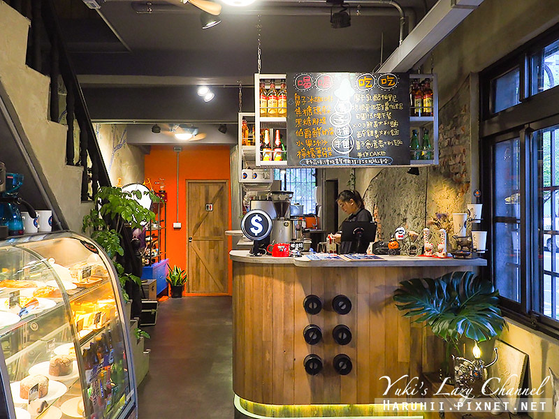 [高雄] 美術館 鼻子咖啡餐廳nose920：設計風老屋咖啡，特大杯咖啡佛心價 @Yuki&#039;s Lazy Channel