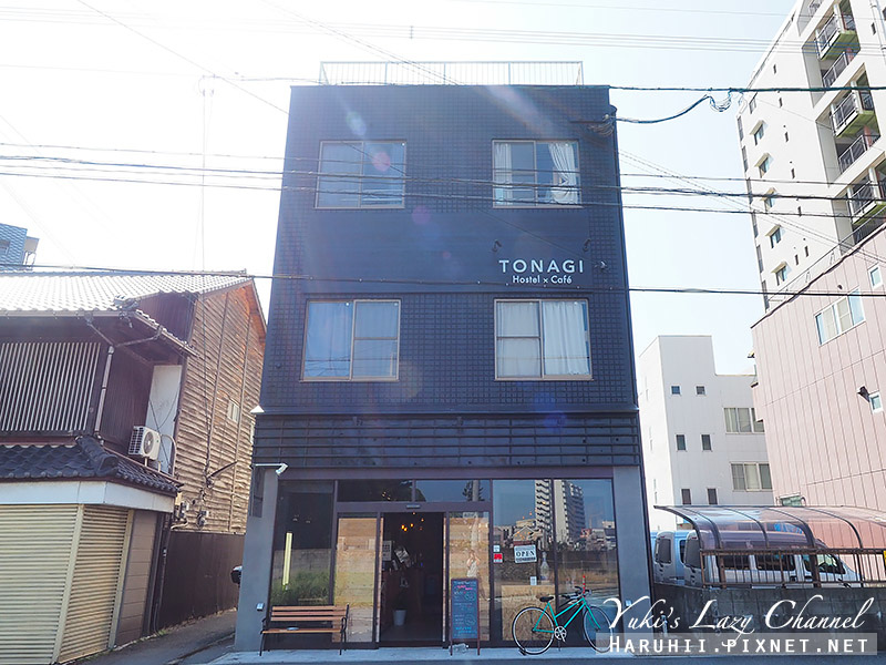 [福岡住宿推薦] Tonagi Hostel &amp; Cafe 特納奇旅館：平價青年旅館也有舒服好質感，簡約工業風 @Yuki&#039;s Lazy Channel
