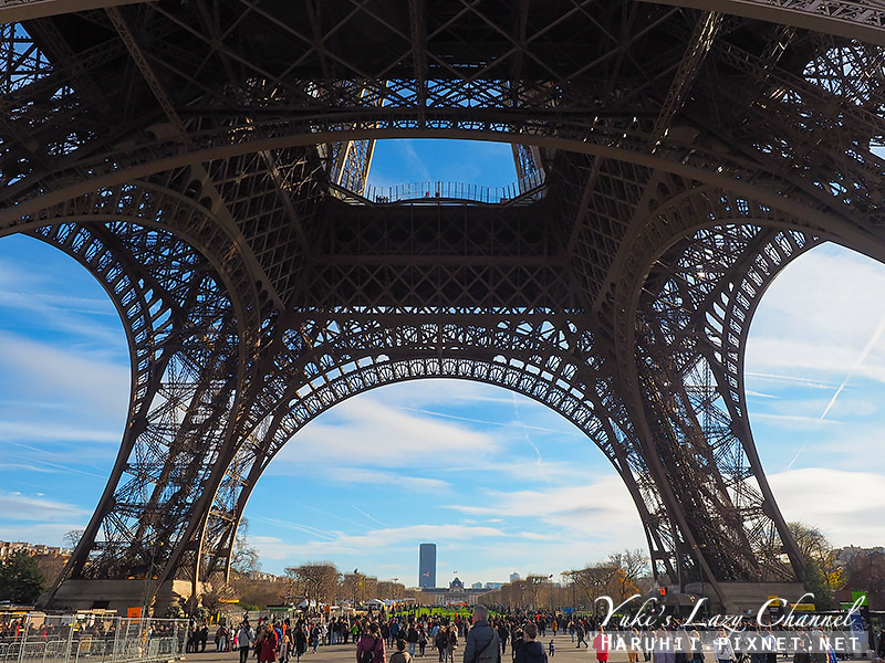 【巴黎】艾菲爾鐵塔 Tour Eiffel：艾菲爾鐵塔拍攝點、戰神廣場，艾菲爾鐵塔交通/開放時間/門票整理 @Yuki&#039;s Lazy Channel