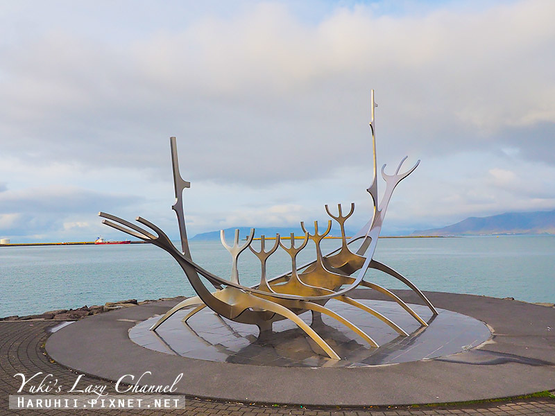 【冰島】雷克雅維克景點攻略：哈爾格林姆教堂、Harpa音樂廳、太陽航海者、托寧湖 @Yuki&#039;s Lazy Channel