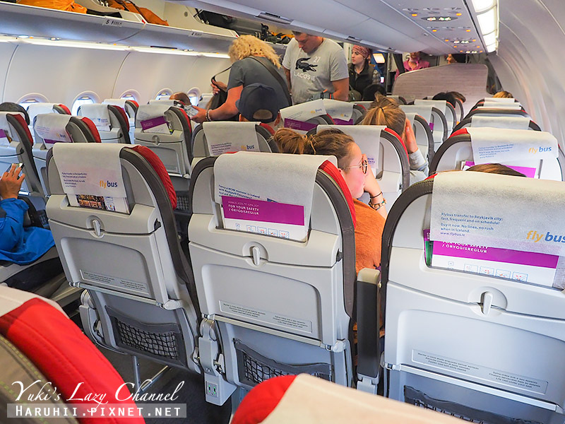 歐洲廉航 WOW Air WW408 冰島-巴黎，自助登機、自助托運行李，冰島廉價航空分享 @Yuki&#039;s Lazy Channel