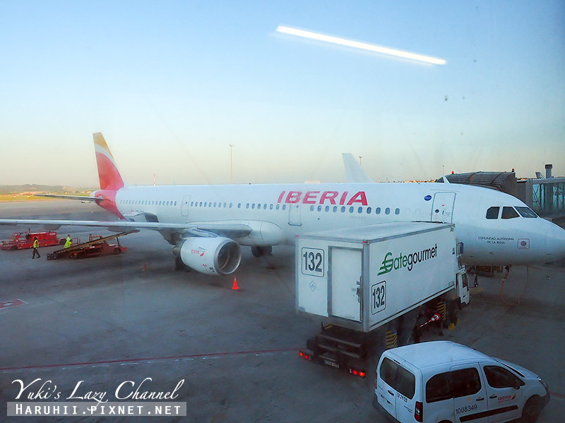 西班牙航空 Iberia IB2100 馬德里-巴塞隆納 A321 歐陸經濟艙搭乘分享 @Yuki&#039;s Lazy Channel