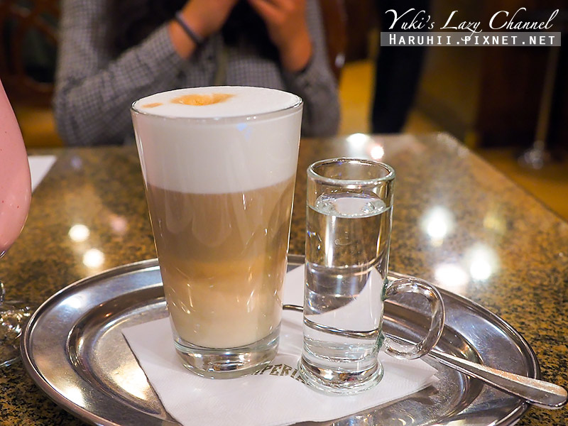 [布拉格咖啡] Cafe Imperial 帝國咖啡館：世界最美咖啡之一插旗！帝國咖啡下午茶 @Yuki&#039;s Lazy Channel