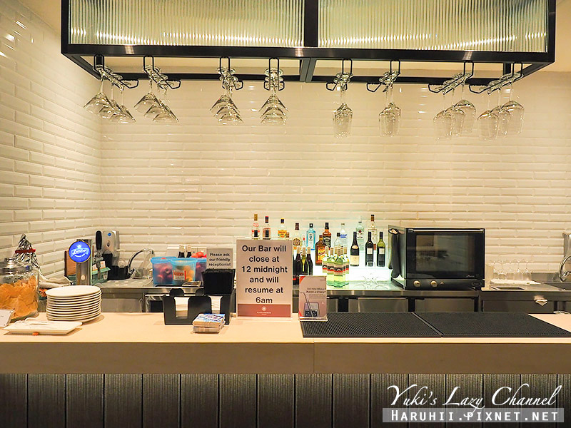 新加坡樟宜機場貴賓室｜環亞貴賓室 Plaza Premium Lounge：JCB白金卡免費貴賓室，新加坡環亞貴賓室餐點、設備、淋浴間分享 @Yuki&#039;s Lazy Channel