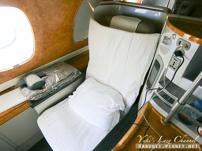阿聯酋商務艙！阿聯酋航空Emirates A380商務艙 EK152 哥本哈根-杜拜 華麗空中酒吧、阿聯酋商務艙菜單分享 @Yuki&#039;s Lazy Channel