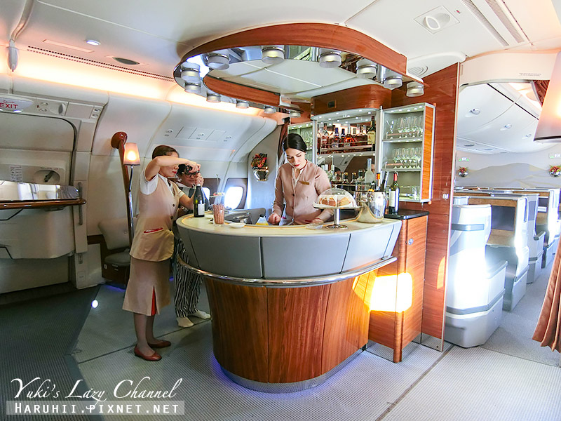 阿聯酋商務艙！阿聯酋航空Emirates A380商務艙 EK152 哥本哈根-杜拜 華麗空中酒吧、阿聯酋商務艙菜單分享 @Yuki&#039;s Lazy Channel