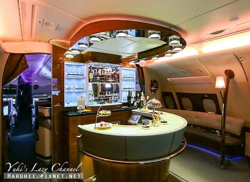 阿聯酋商務艙！阿聯酋航空Emirates A380商務艙 台北杜拜：空中酒吧、阿聯酋商務艙過夜包、菜單 @Yuki&#039;s Lazy Channel
