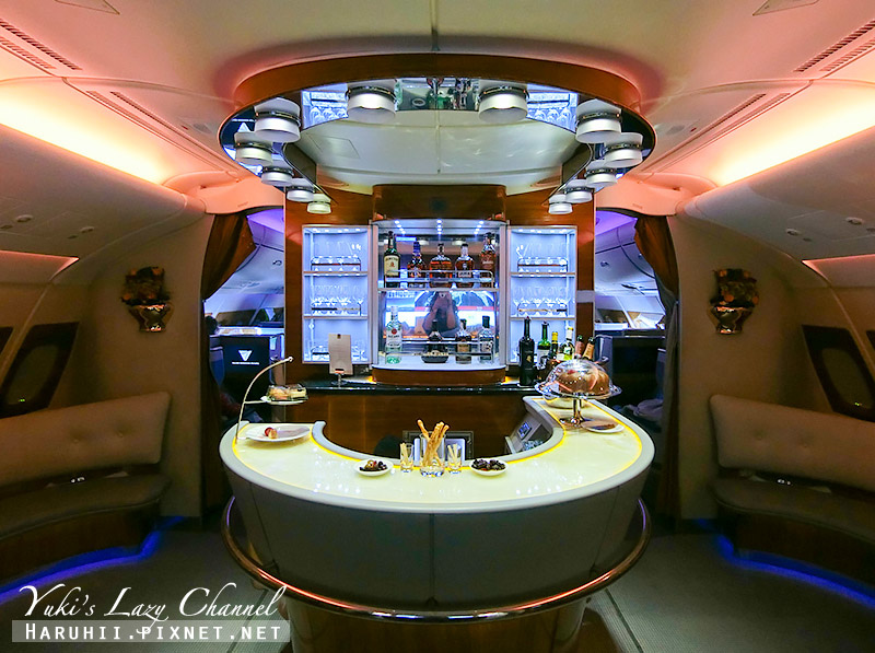 阿聯酋商務艙！阿聯酋航空Emirates A380商務艙 台北杜拜：空中酒吧、阿聯酋商務艙過夜包、菜單 @Yuki&#039;s Lazy Channel