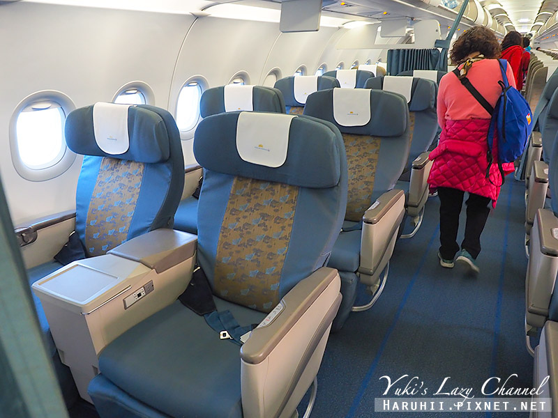 越南航空 Vietnam Airlines VN579 台北-河內 A321經濟艙座位、飛機餐分享 @Yuki&#039;s Lazy Channel