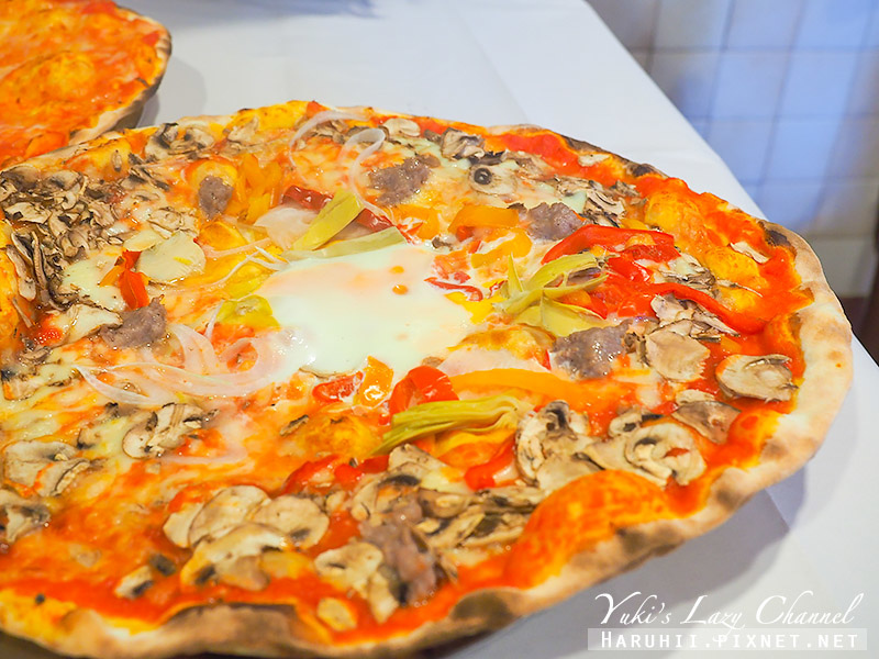 【羅馬】Pizzeria Da Baffetto：一吃愛上的半熟蛋窯烤披薩！ @Yuki&#039;s Lazy Channel