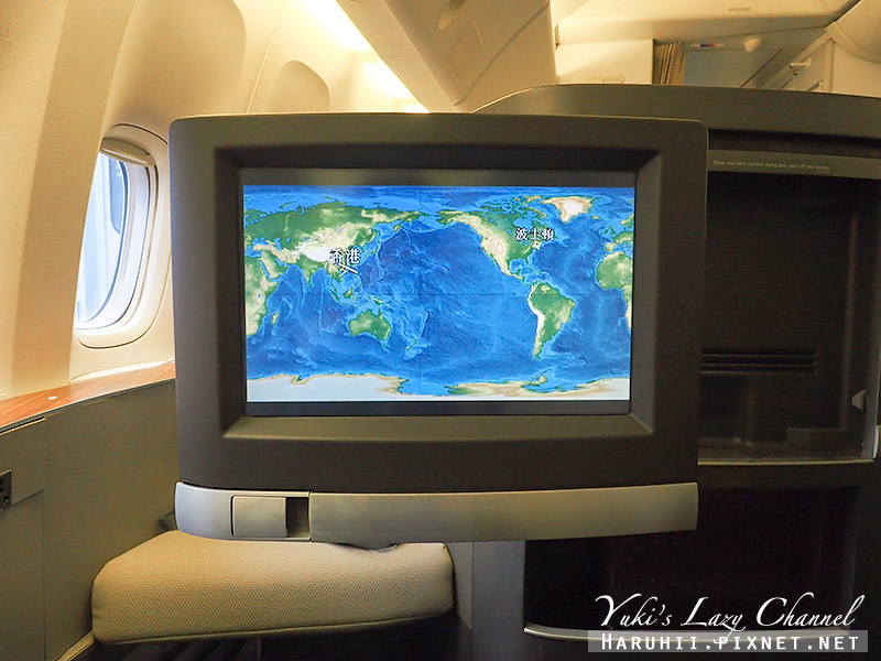 國泰航空頭等艙 Cathay Pacific First Class CX812 香港-波士頓 波音777-300ER 長程頭等艙設備、餐點分享 @Yuki&#039;s Lazy Channel