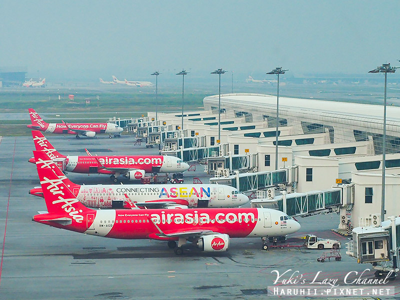 AirAsia 亞航商務艙/豪華平躺座椅 台北-吉隆坡 A330-300 亞航機上餐點推薦 @Yuki&#039;s Lazy Channel
