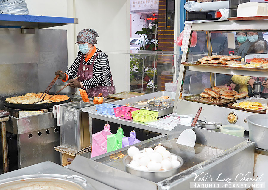 熊記燒餅油條專賣店，一賣九十年的晨間限定老滋味 附菜單，新莊必吃中式早餐 @Yuki&#039;s Lazy Channel