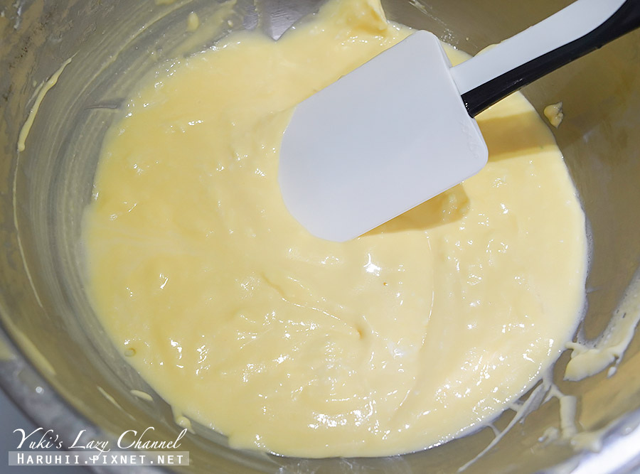 【食譜】日式輕乳酪蛋糕做法，要烤出鬆軟香甜的空氣感不簡單！ @Yuki&#039;s Lazy Channel