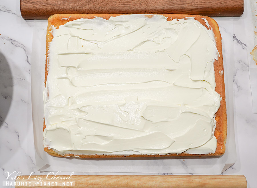 【食譜】生乳捲做法：鬆軟蛋糕與香甜奶油的美味蛋糕捲/瑞士捲 @Yuki&#039;s Lazy Channel
