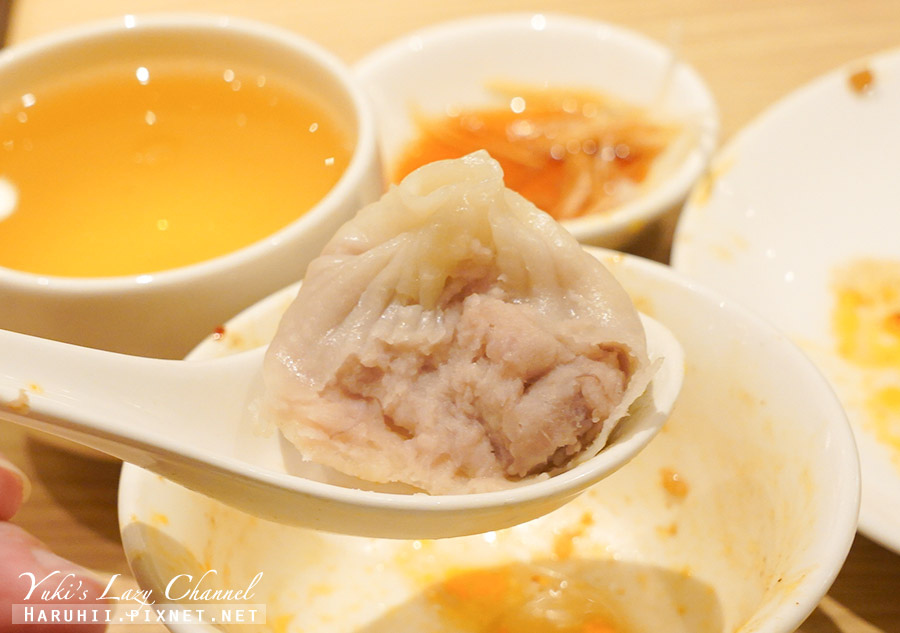 漢來上海湯包 桃園店，炒飯、湯包都好吃，必點炸排骨 附菜單 @Yuki&#039;s Lazy Channel