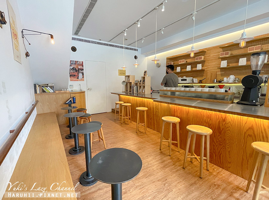 真心豆行 明華店，高雄在地咖啡品牌，街邊的清新咖啡角落 @Yuki&#039;s Lazy Channel