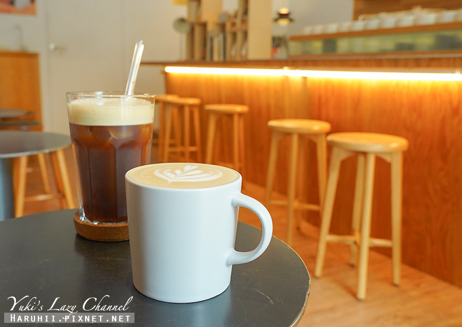 真心豆行 明華店，高雄在地咖啡品牌，街邊的清新咖啡角落 @Yuki&#039;s Lazy Channel