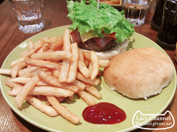 [台北] 捷運中山站 An Burger＊張大嘴吃美式漢堡 @Yuki&#039;s Lazy Channel